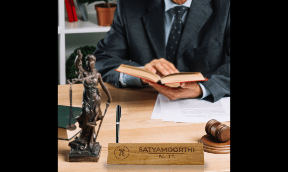 Lawyers and Ethics: Navigating the Gray Areas